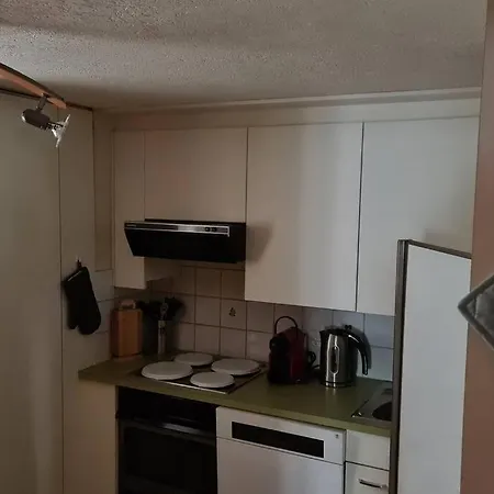 2. Zimmer Im Nü-hus Apartamento *